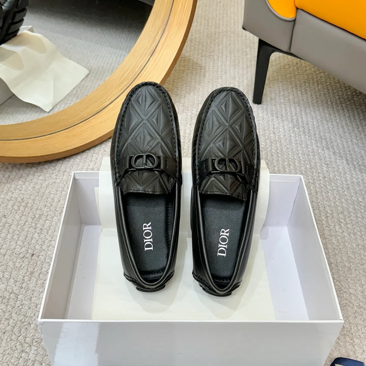 Men's clothing and shoes 💰420! (Yangli) Quality DIOR [Dior’s latest arrival] real auction hot-selling Doudou shoes 🔍DIOR) new Doudou shoes 👍Belgian designer Martin Margiela serves as Gucci shoe designer y full of charm, luxury style gentleman upper: imported cowhide, lining with spring sweat-absorbent first-layer sheepskin. Outsole Brand outsole, the last stitching on the bottom will never come off; equipped with classic Gucci exquisite hardware C D buckle💋The whole pair of shoes is fashionable and casual without losing high-end style; standard 38-46